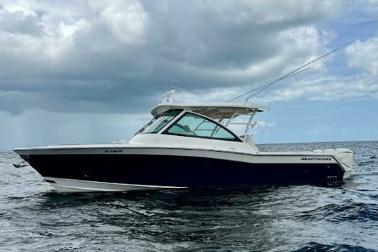 Grady-White 375 Freedom Yacht For Sale