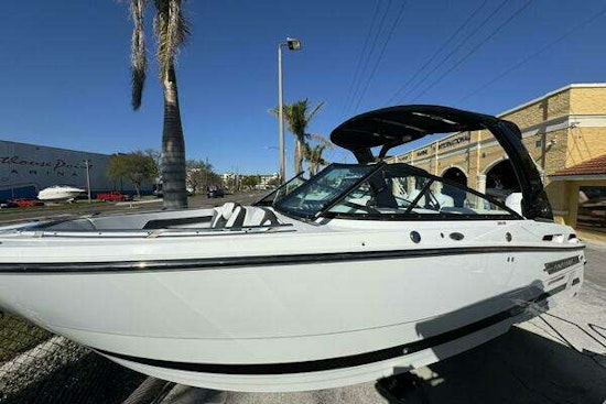 Monterey 255ss Yacht For Sale