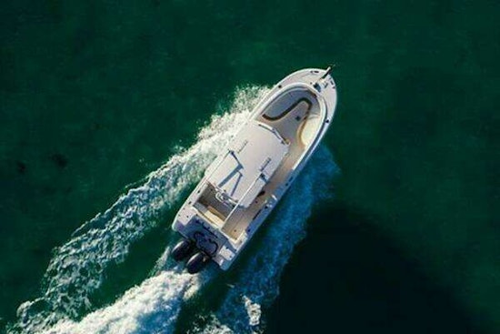 Edgewater 245CC Yacht For Sale