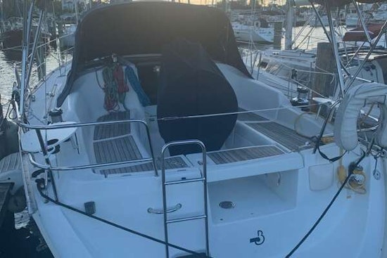 Beneteau Beneteau Oceanis 343 Yacht For Sale