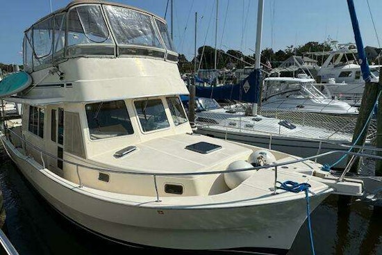 Mainship 400 Trawler Yacht For Sale