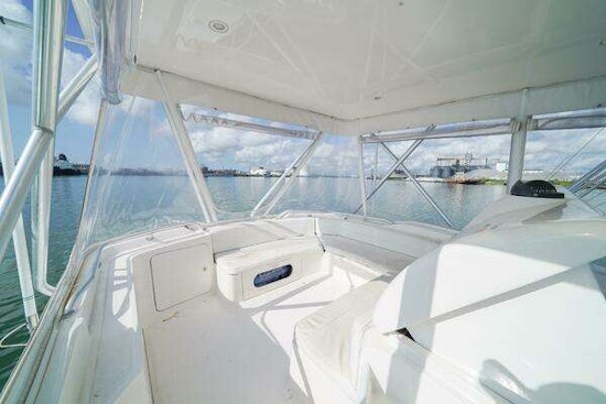 Bertram 51 Convertible Yacht For Sale