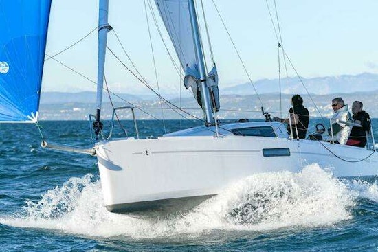 Beneteau  Yacht For Sale