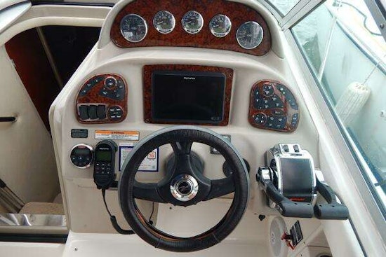 Sea Ray 300 Sundancer Yacht For Sale