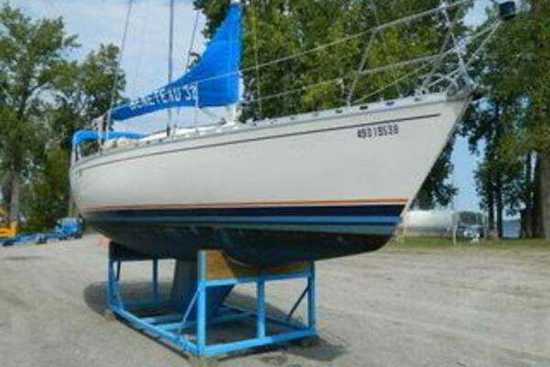 Beneteau  Yacht For Sale