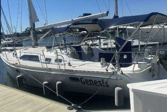 Catalina 385 Yacht For Sale