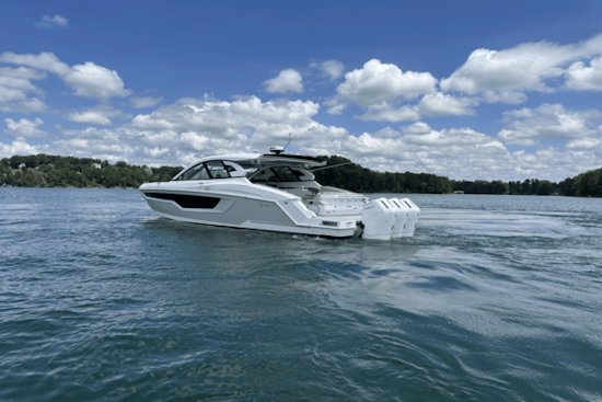 Cruisers Yachts 50 GLS Outboard Yacht For Sale