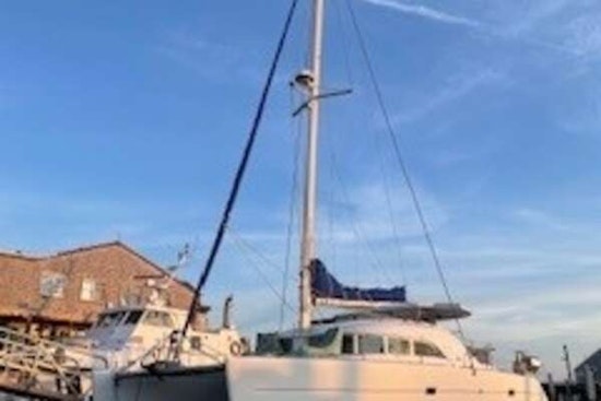 Lagoon Lagoon 380 Yacht For Sale