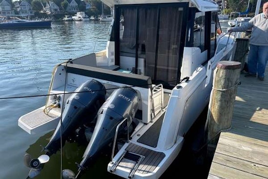 Jeanneau Jeanneau NC 895 Yacht For Sale