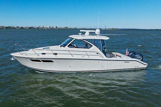 Pursuit 355 OS Yacht For Sale