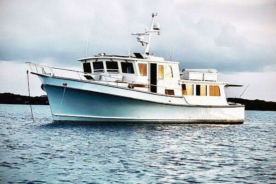 Duffy Pilothouse Fast Trawler Yacht For Sale