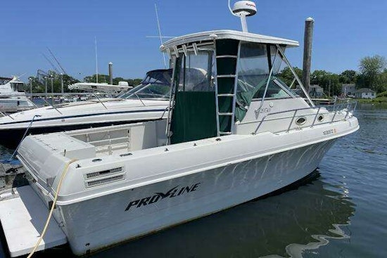 Pro-Line 2950 Wa Yacht For Sale