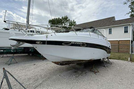 Crownline 290 Yacht For Sale