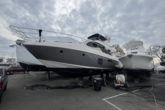 Azimut 55 Yacht For Sale