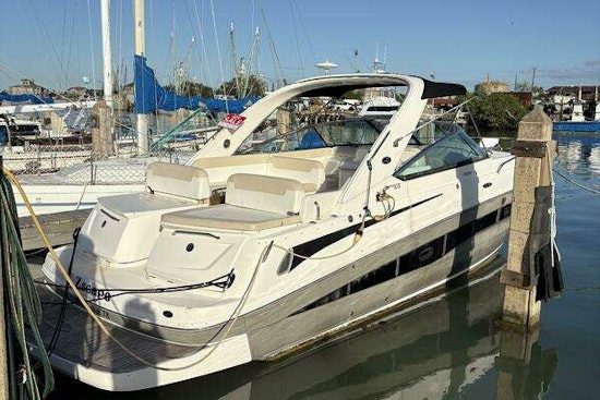 Sea Ray 370 Venture Yacht For Sale