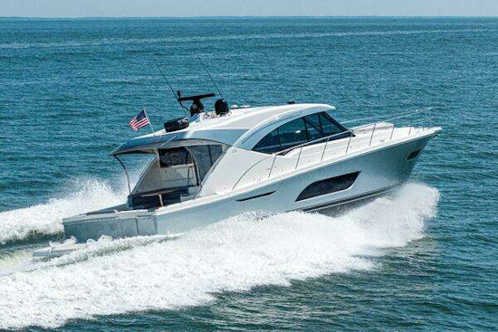 Riviera 575 SUV Yacht For Sale