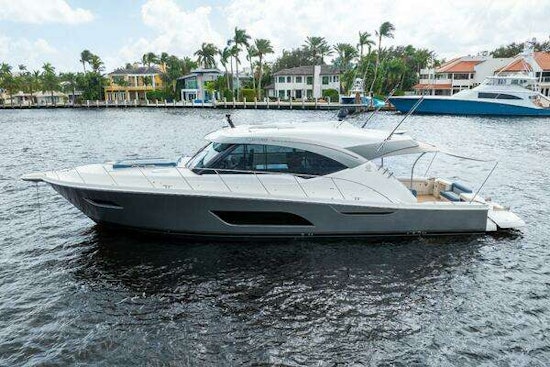Riviera 575 SUV Yacht For Sale