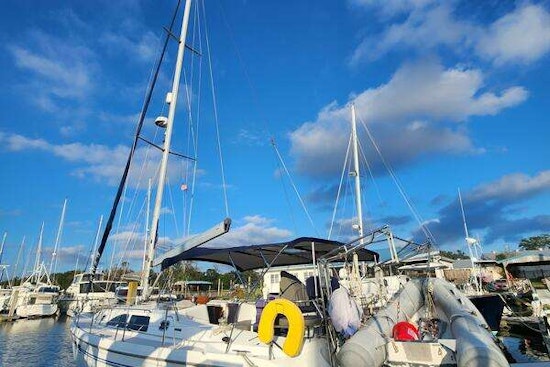Catalina 387 Yacht For Sale
