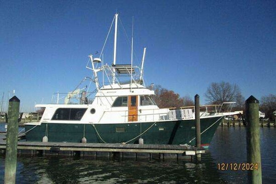 Hatteras LRC Yacht For Sale