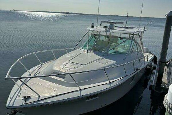 SeaVee 43 SE Yacht For Sale