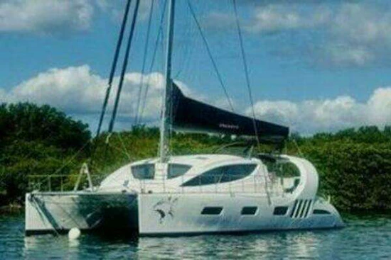 Xquisite Yachts X5 Yacht For Sale