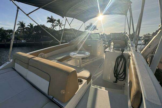 Sea Ray  Yacht For Sale