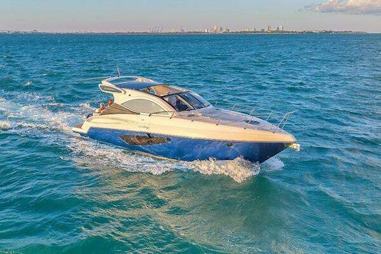 Schaefer 375 Yacht For Sale