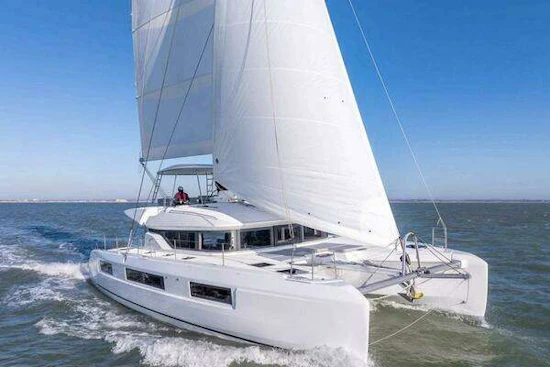 Lagoon 51 Yacht For Sale