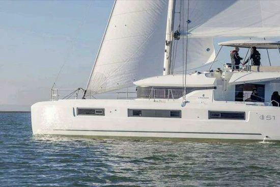 Lagoon 51 Yacht For Sale