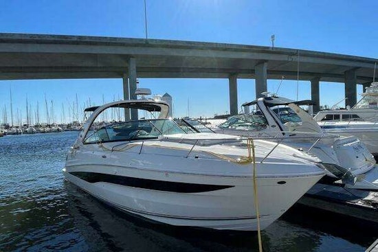 Sea Ray 37 Venture Yacht For Sale