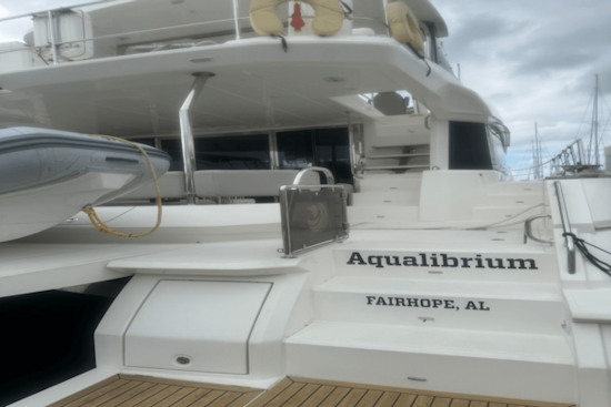 Aquila 54 Yacht For Sale