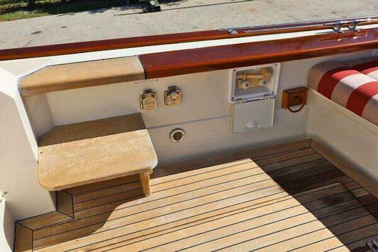 Little Harbor WhisperJet 38 Yacht For Sale