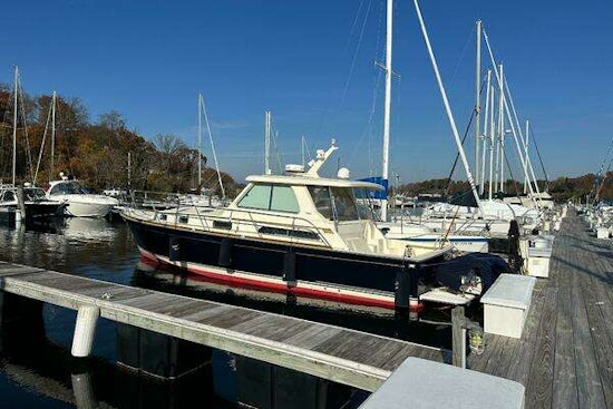 Sabre 38 Hardtop Express Yacht For Sale