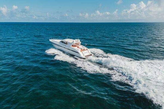 Mangusta 80 Yacht For Sale