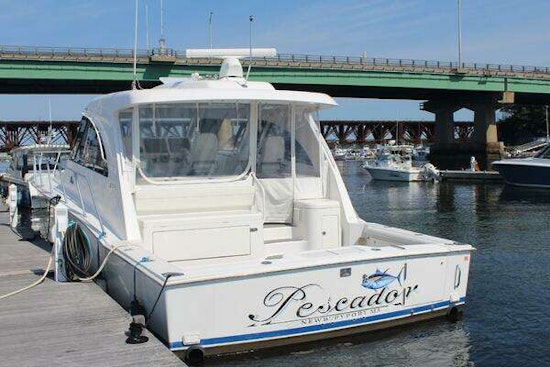 Cabo 40 Hardtop Express Yacht For Sale