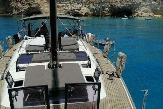 Dufour 520 Grand Large Yacht For Sale