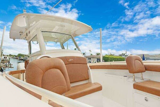 Scout 320 LXF Yacht For Sale