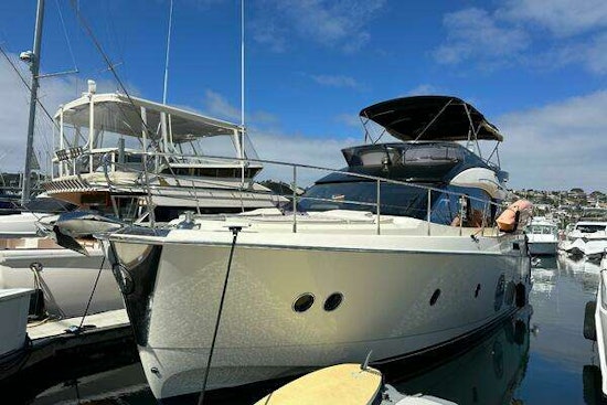 Beneteau MC5 Yacht For Sale