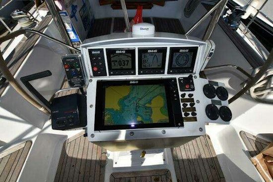 Waterline  Yacht For Sale