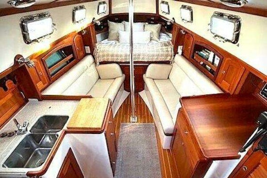 Pacific Seacraft 31 Yacht For Sale