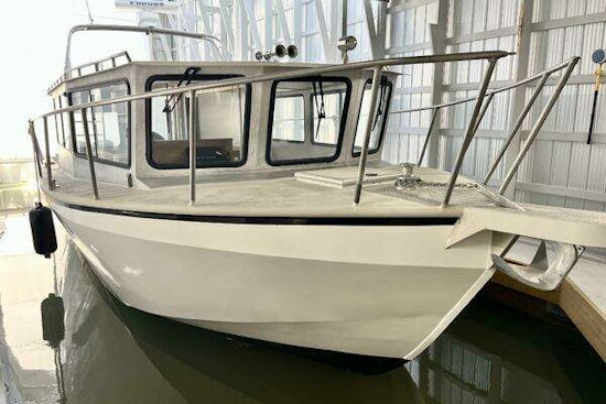 Aluminum Cruiser Custom 50 Yacht For Sale