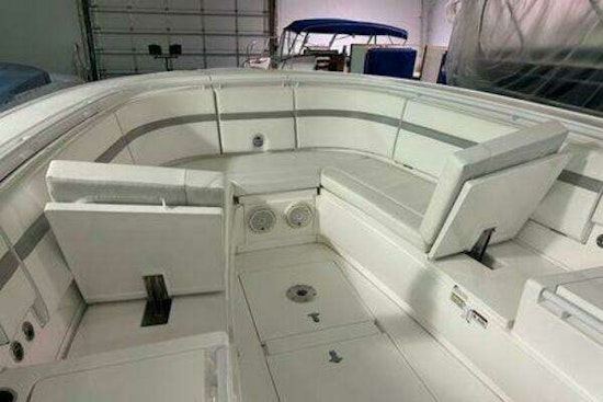 Intrepid 375 CC Yacht For Sale