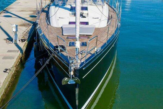 Jeanneau Aft Cockpit Yacht For Sale