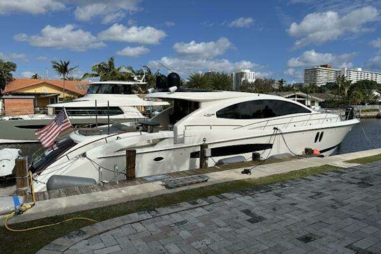 Lazzara Yachts LSX 75 Yacht For Sale