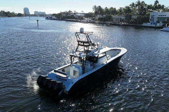 Yellowfin 24 Center Console Yacht For Sale