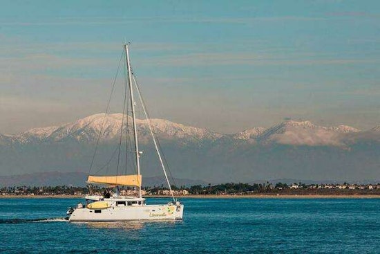 Lagoon 450-F Yacht For Sale
