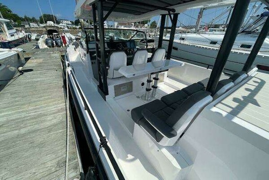 Axopar 37 Sun Top Yacht For Sale