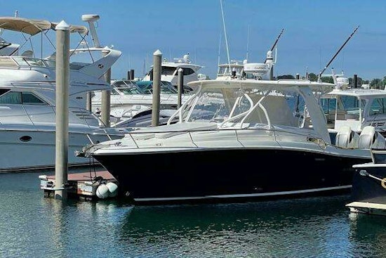 Hydra-Sports 3600 VX Yacht For Sale