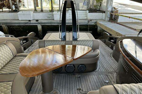Riva 52 Rivale Yacht For Sale