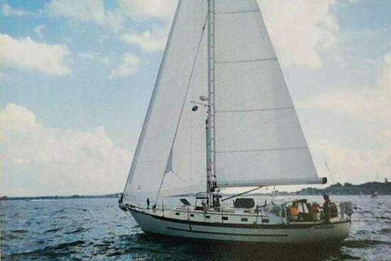Pacific Seacraft 40 Yacht For Sale